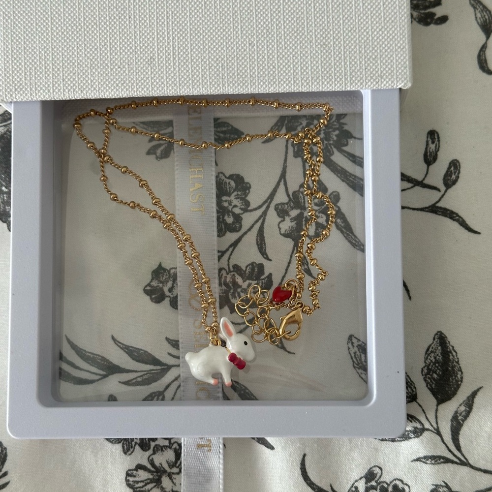 Selenichast  Bunny Pendant New In Box